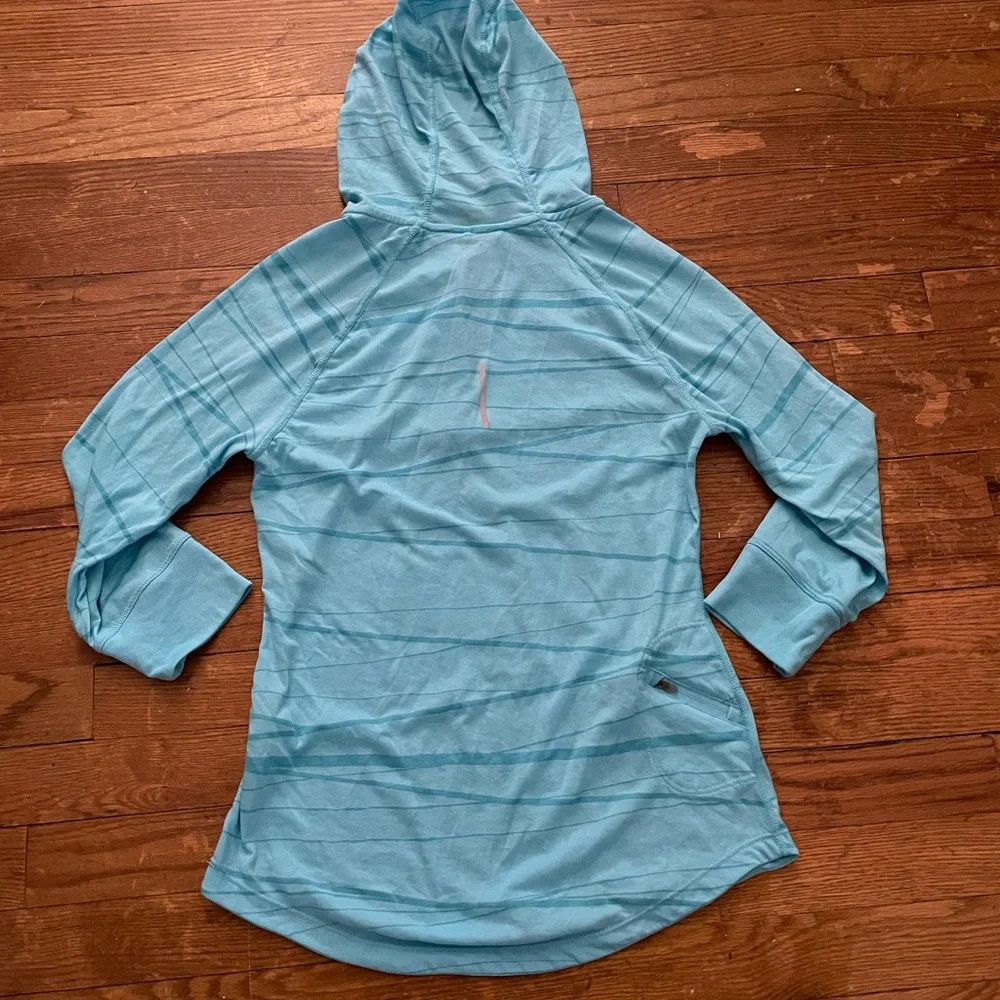 Nike Pullover Top with Hood - Picture 2 of 6